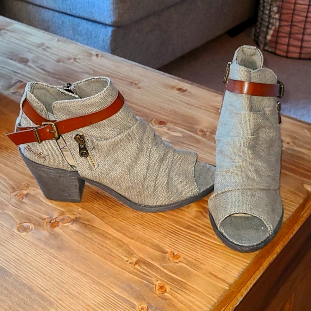 Brown Heel Shoes
